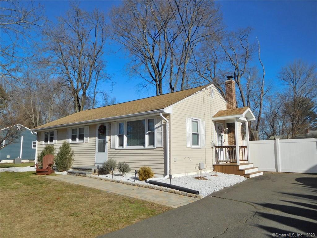 38 Glendale Road Enfield CT 06082