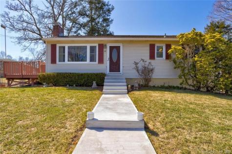 44 Jeanette Road Danbury CT 06811