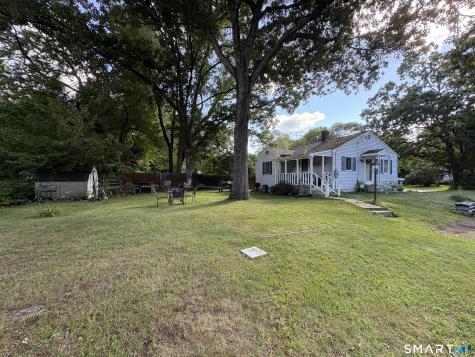 7 Cundall Street Brooklyn CT 06234