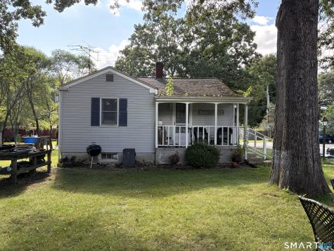 7 Cundall Street Brooklyn CT 06234