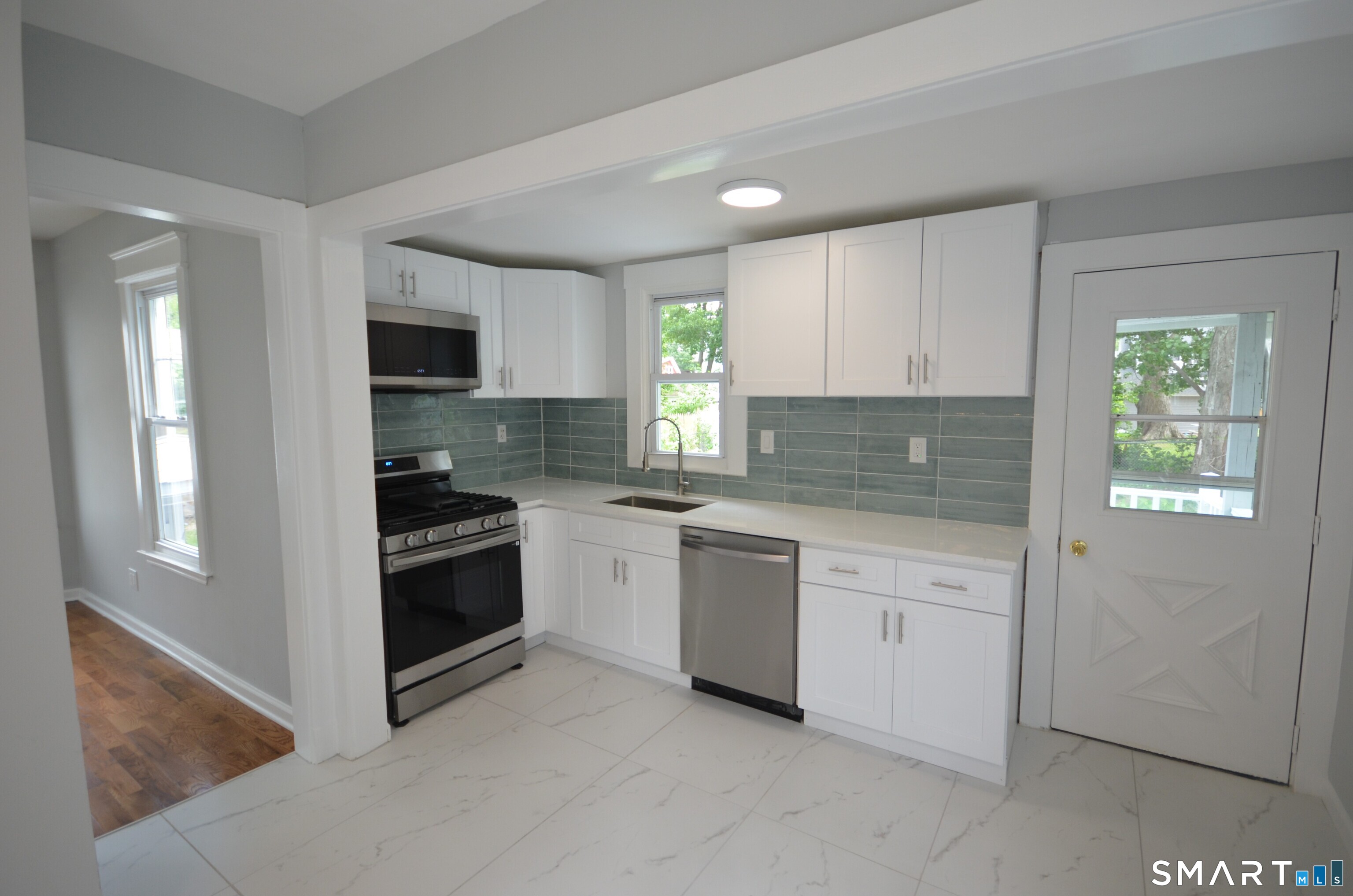 236 Court Street West Haven CT 06516