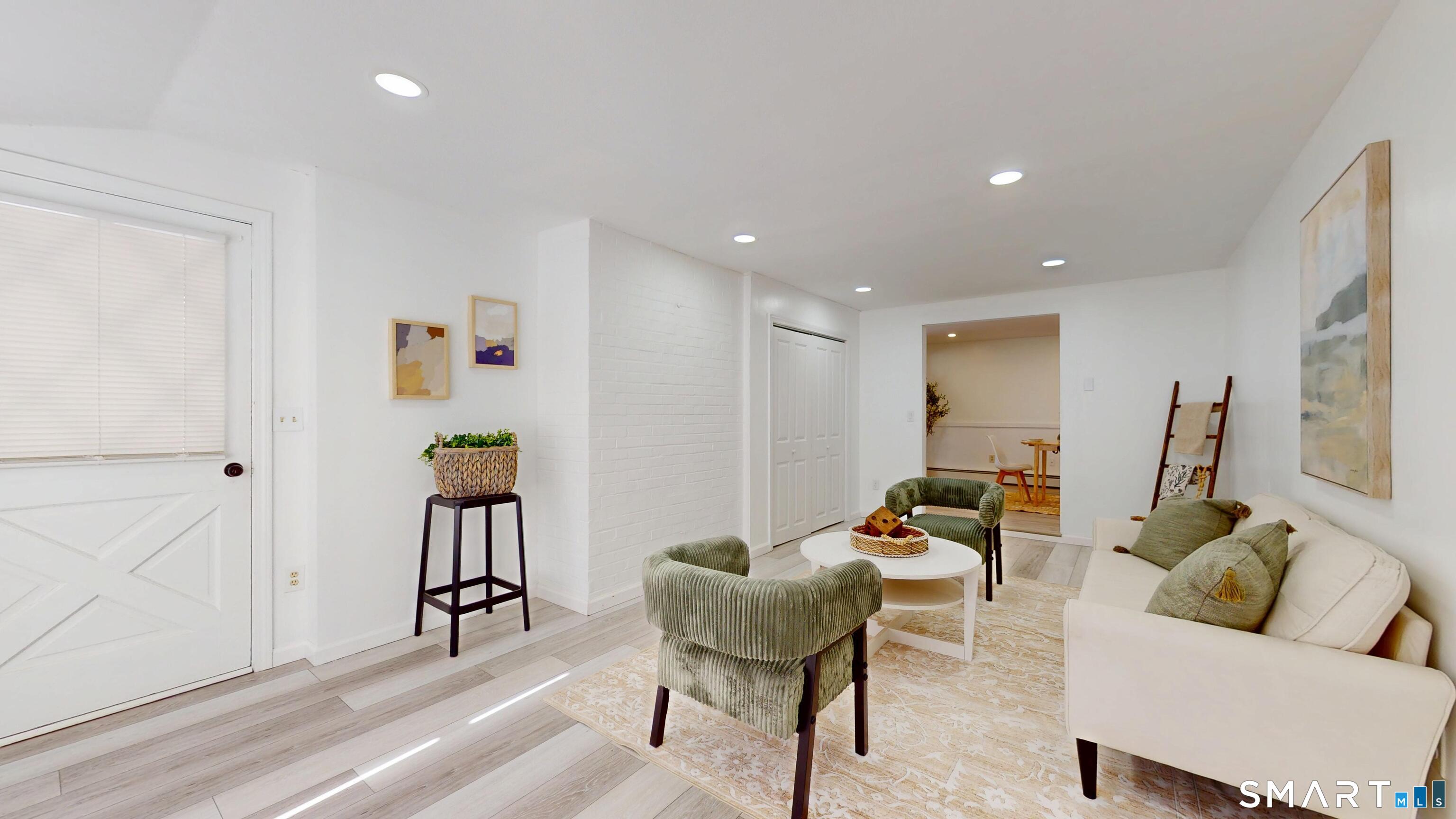 5 Williamsburg Road Marlborough CT 06447