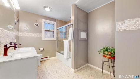 5 Williamsburg Road Marlborough CT 06447