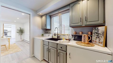 5 Williamsburg Road Marlborough CT 06447