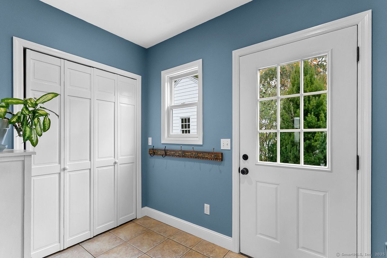 133 Green Acre Lane Fairfield CT 06824