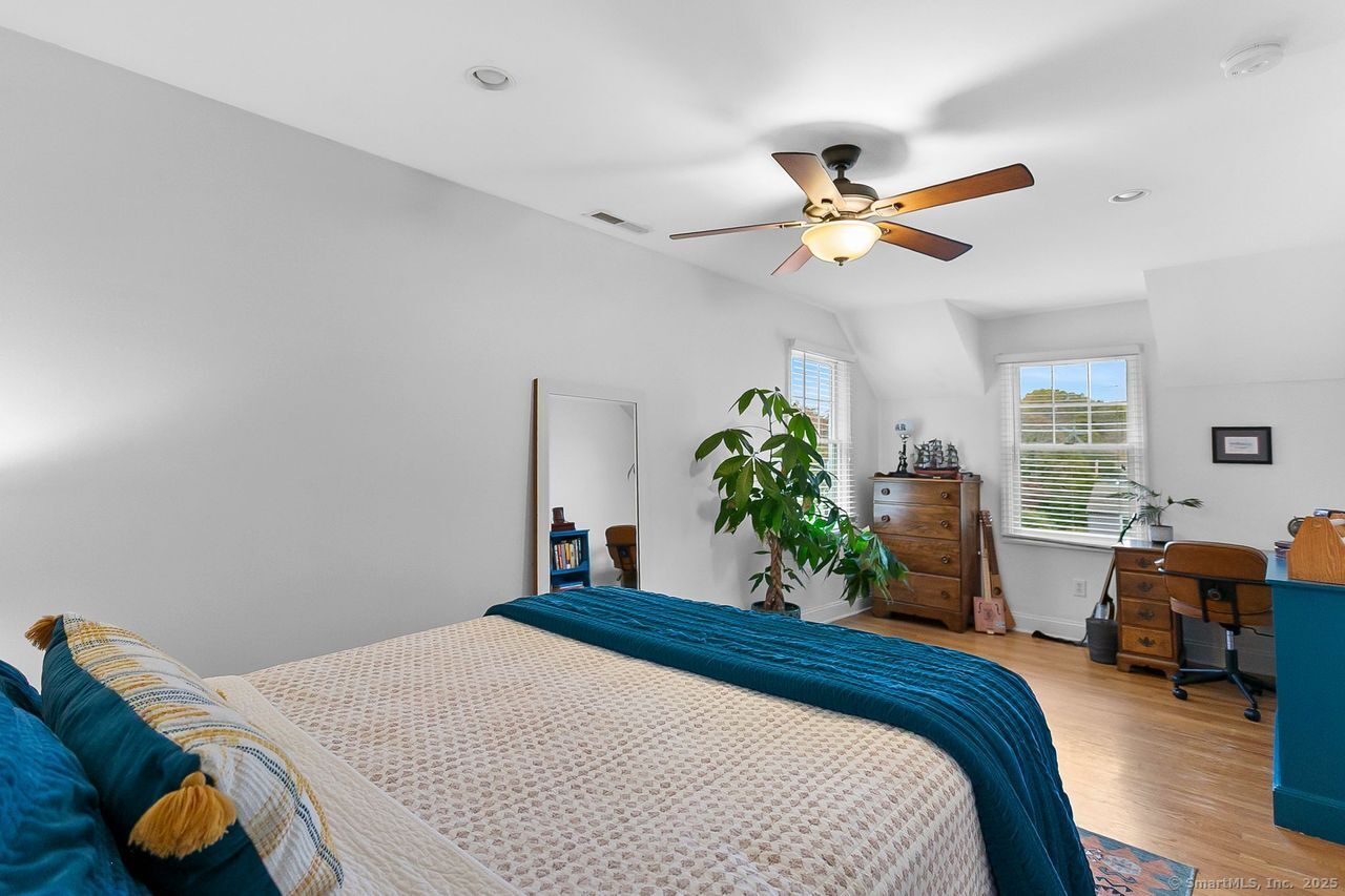 133 Green Acre Lane Fairfield CT 06824