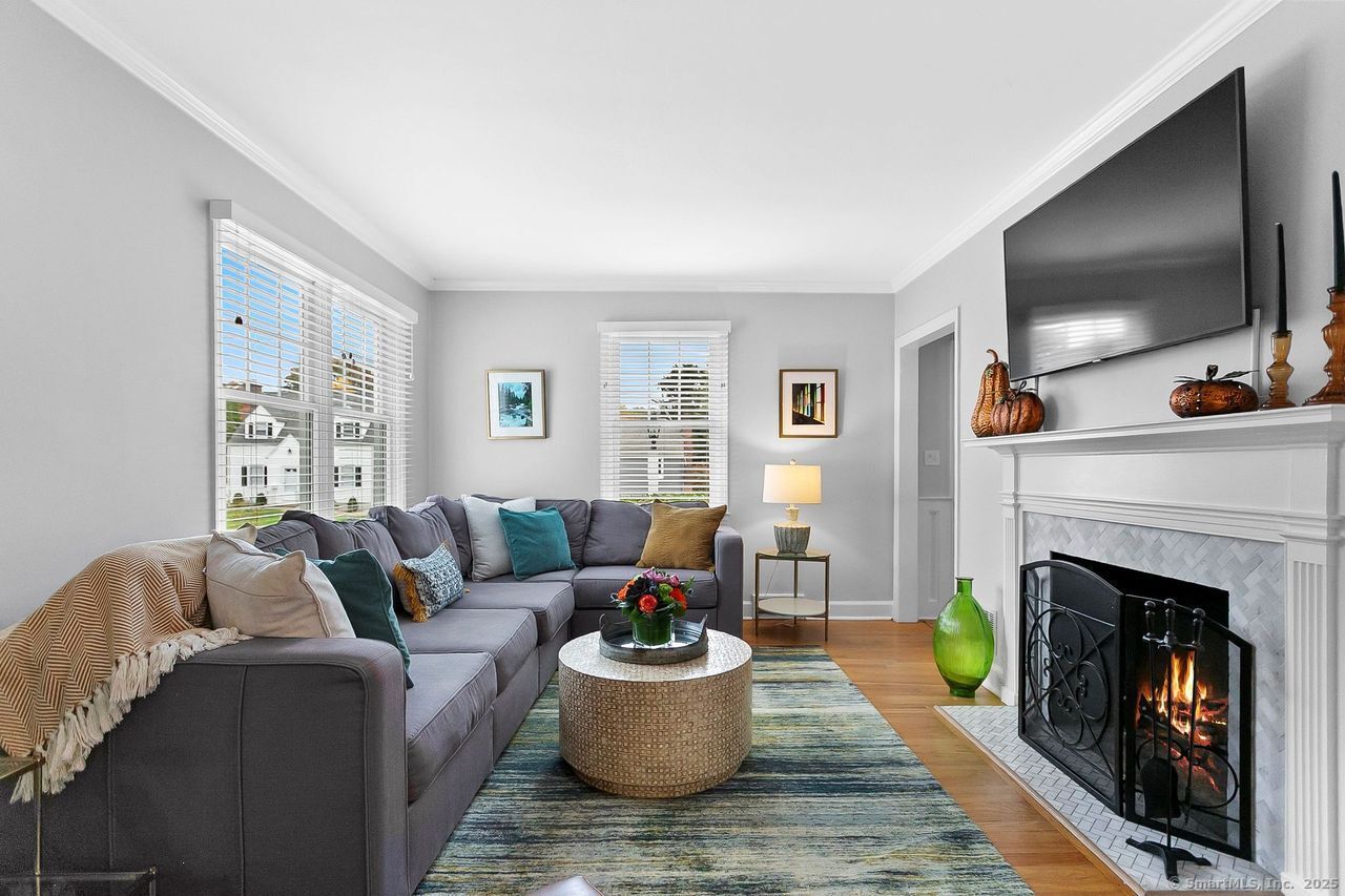 133 Green Acre Lane Fairfield CT 06824