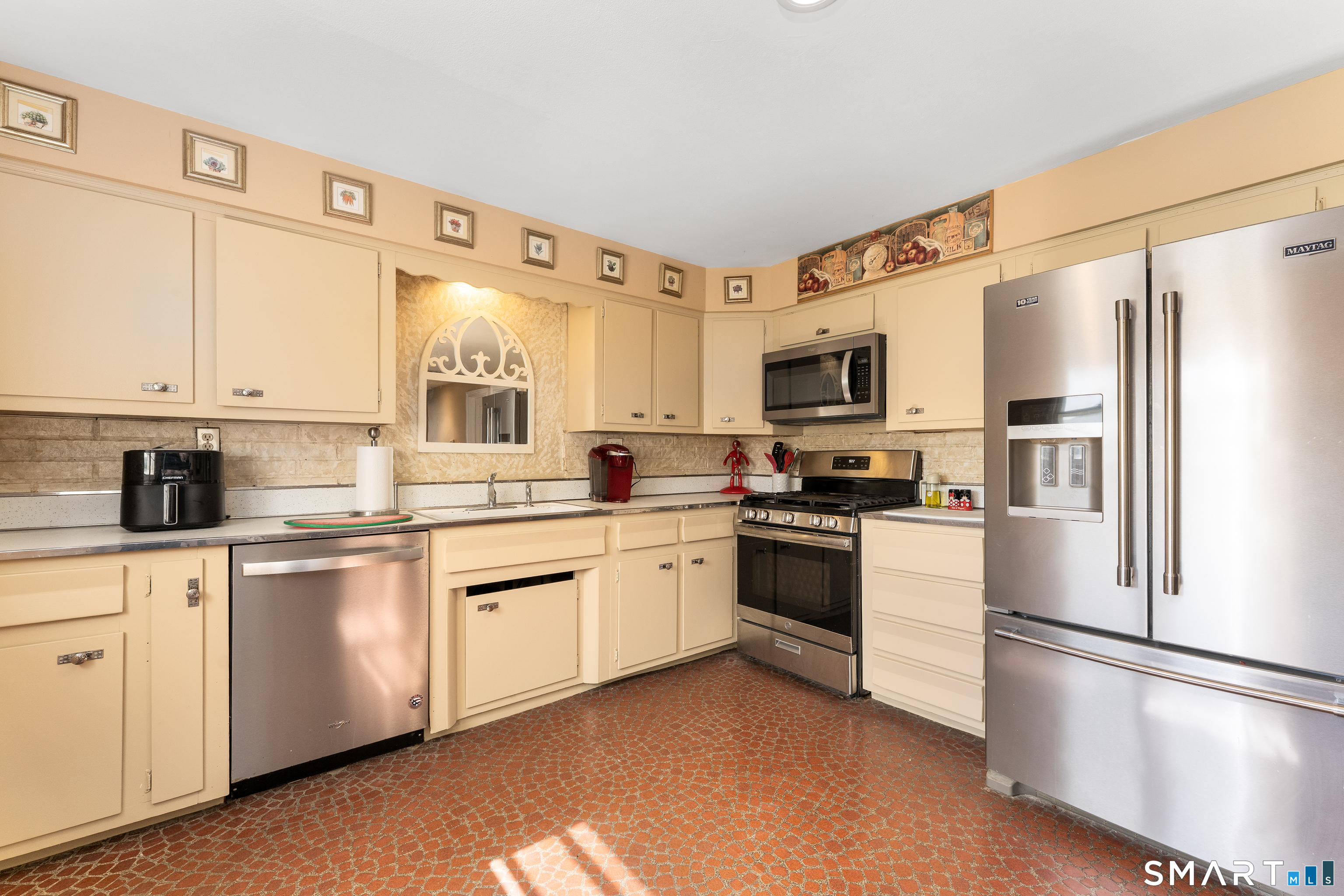 116 Third Avenue Stratford CT 06615