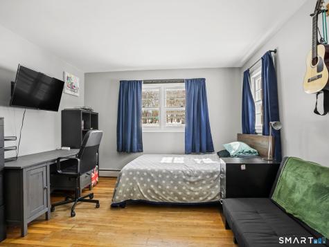 16 Deepdene Road Trumbull CT 06611