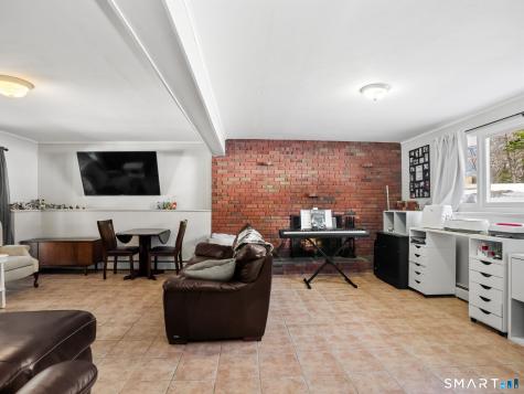 16 Deepdene Road Trumbull CT 06611