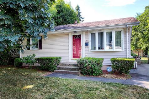 94 Village Circle Hamden CT 06514