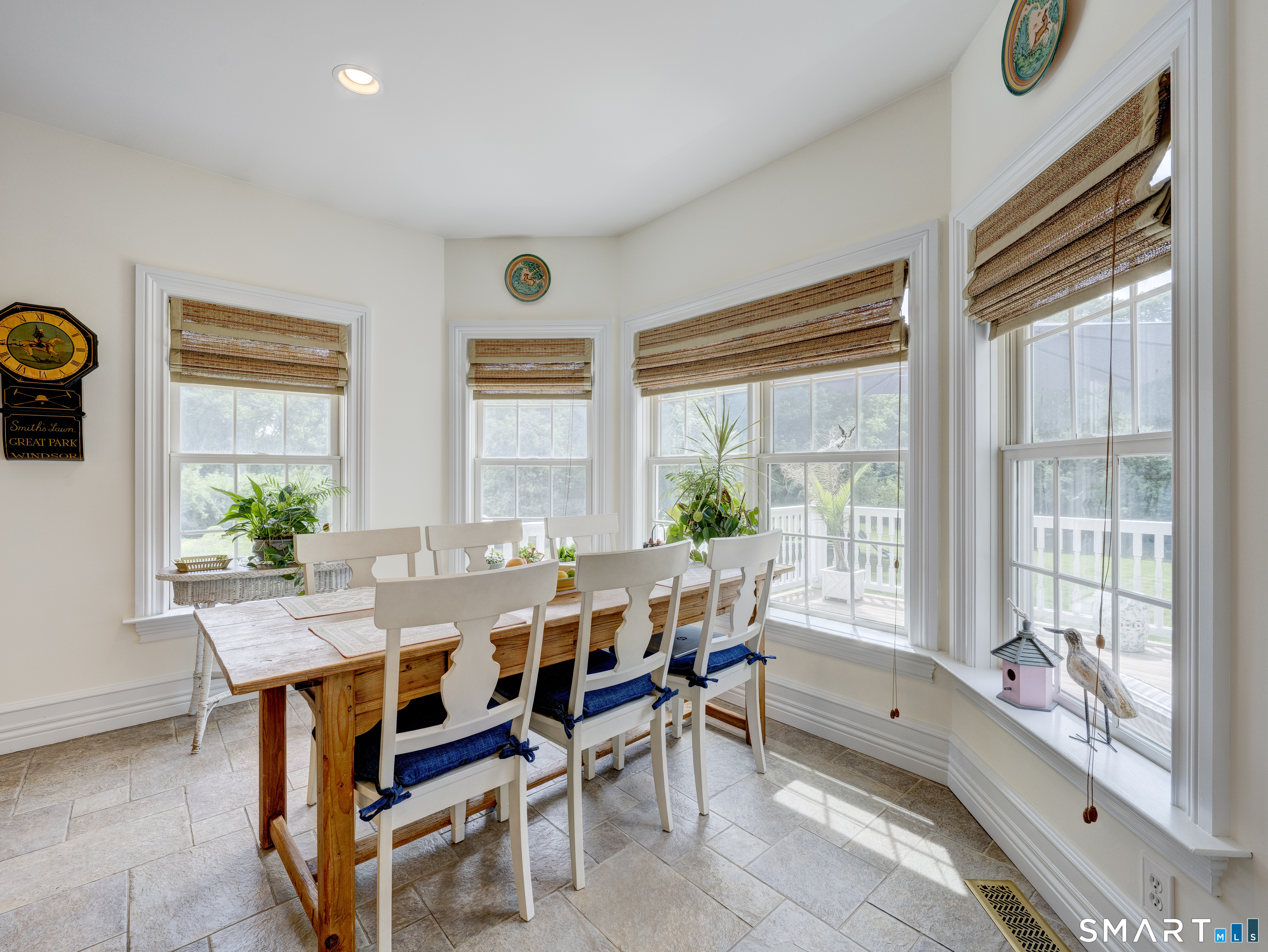 75 Warren Glen Burlington CT 06013