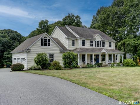 75 Warren Glen Burlington CT 06013