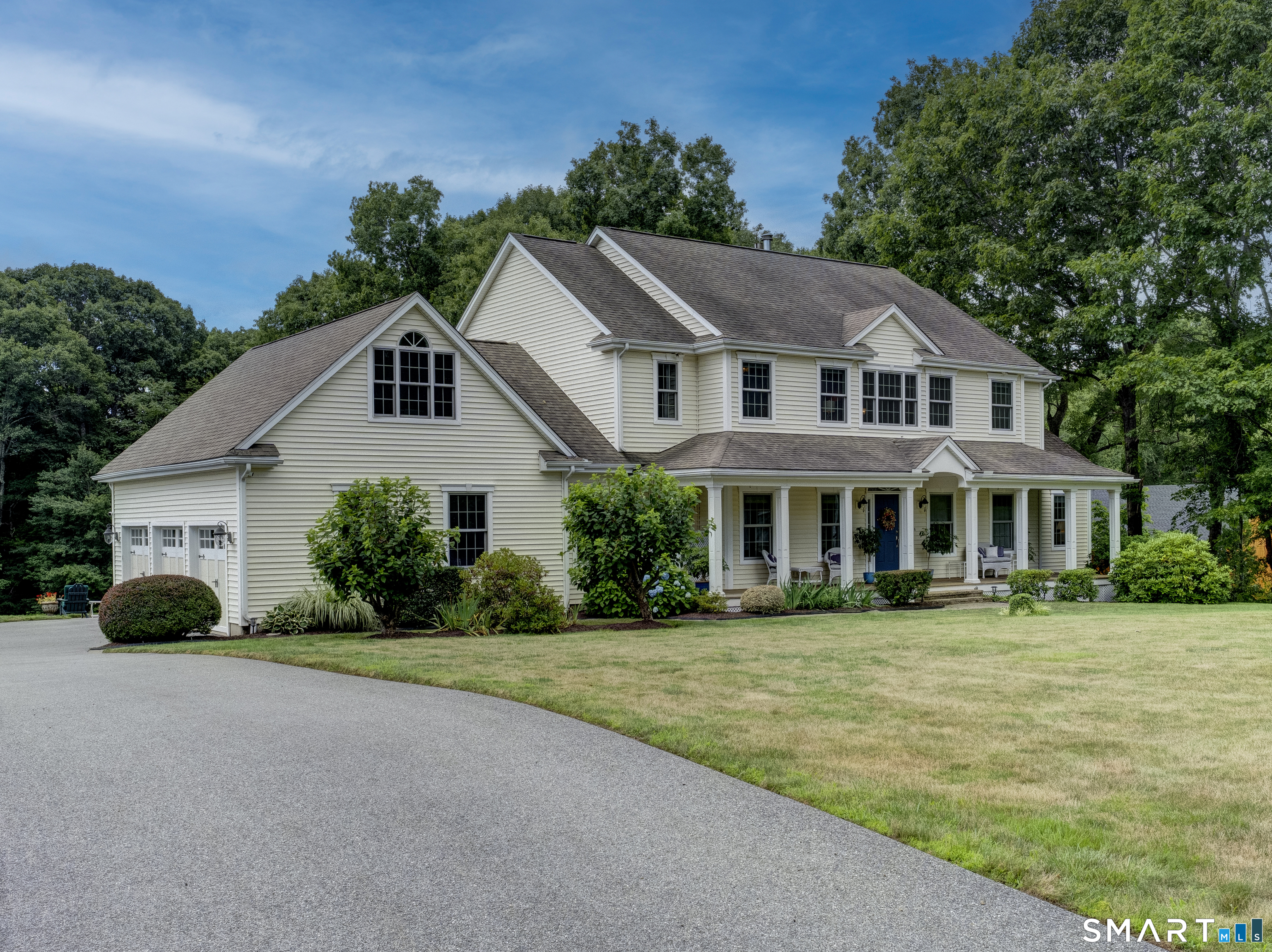 75 Warren Glen Burlington CT 06013