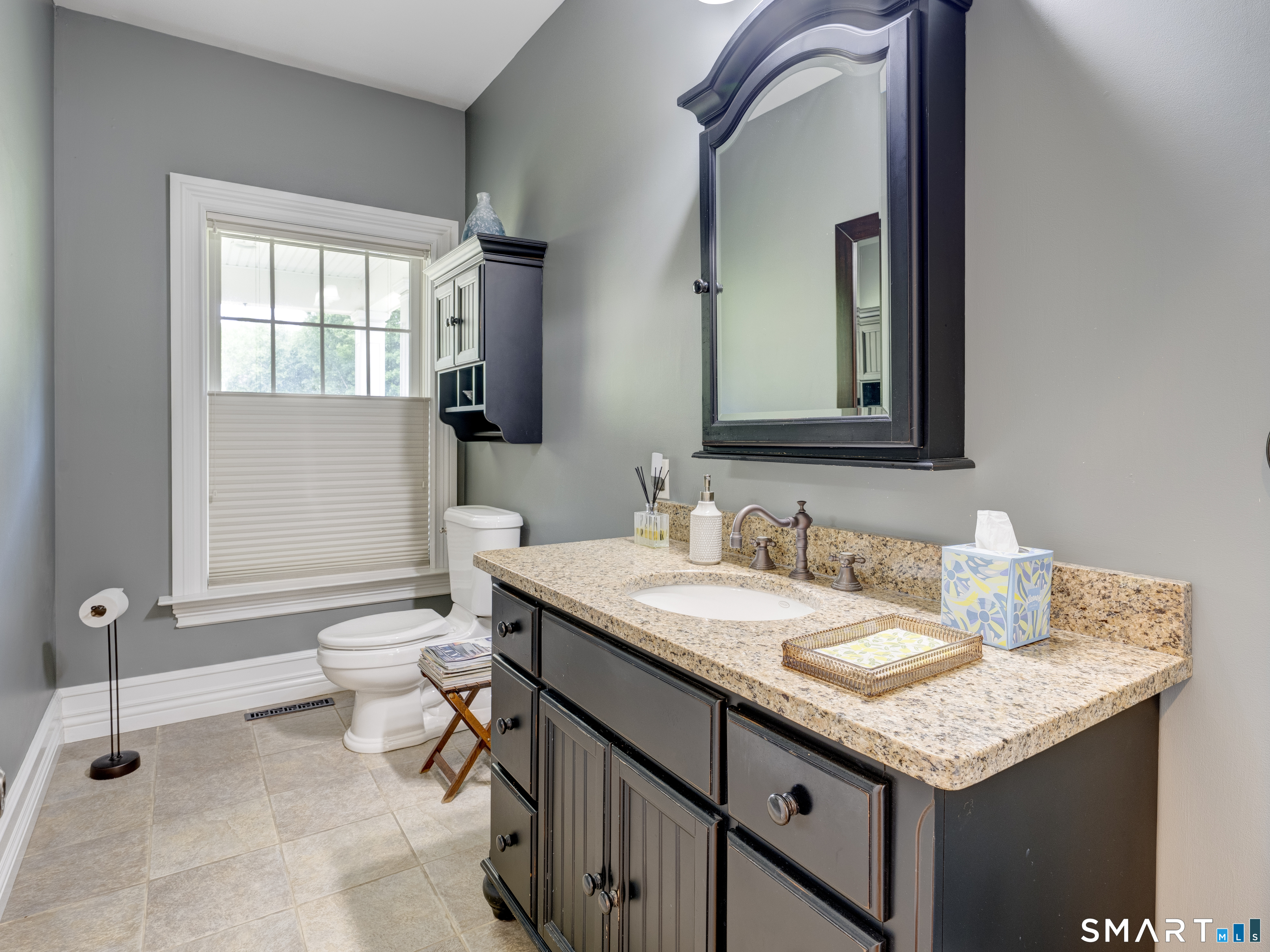 75 Warren Glen Burlington CT 06013