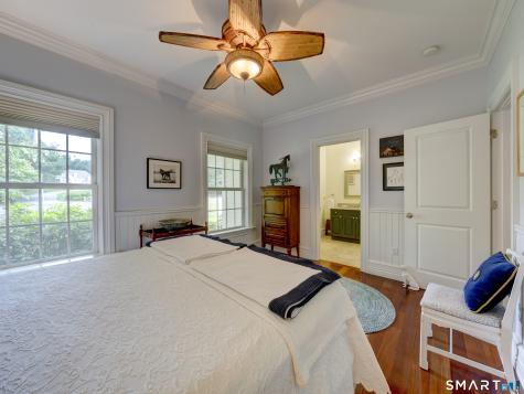 75 Warren Glen Burlington CT 06013