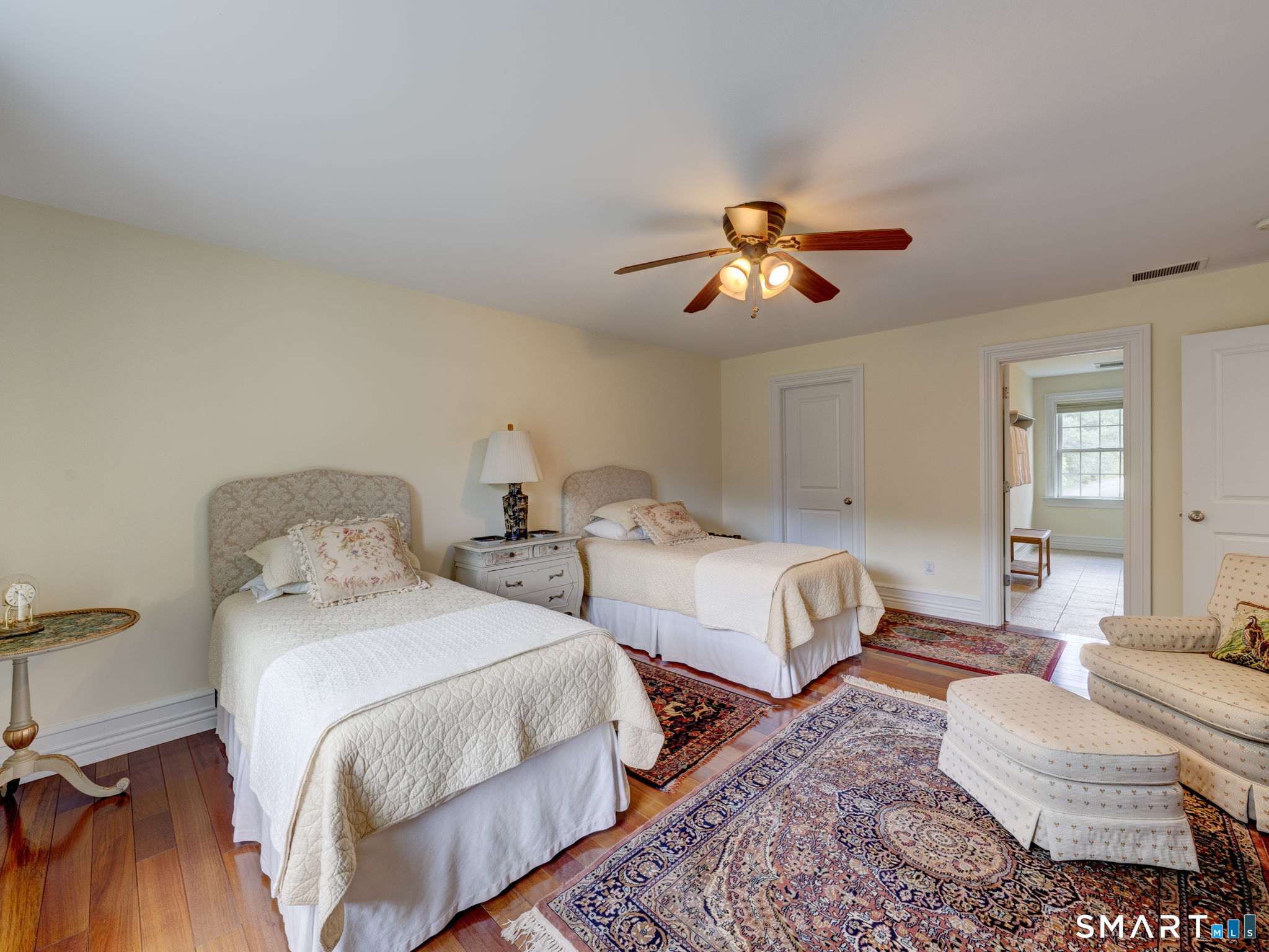 75 Warren Glen Burlington CT 06013