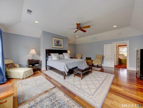 75 Warren Glen Burlington CT 06013