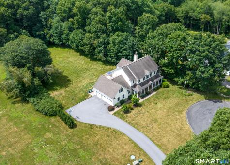75 Warren Glen Burlington CT 06013