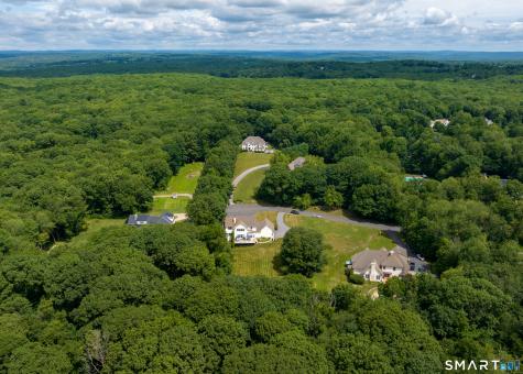 75 Warren Glen Burlington CT 06013