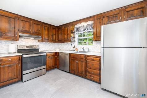 17 Alexander Drive East Hartford CT 06118