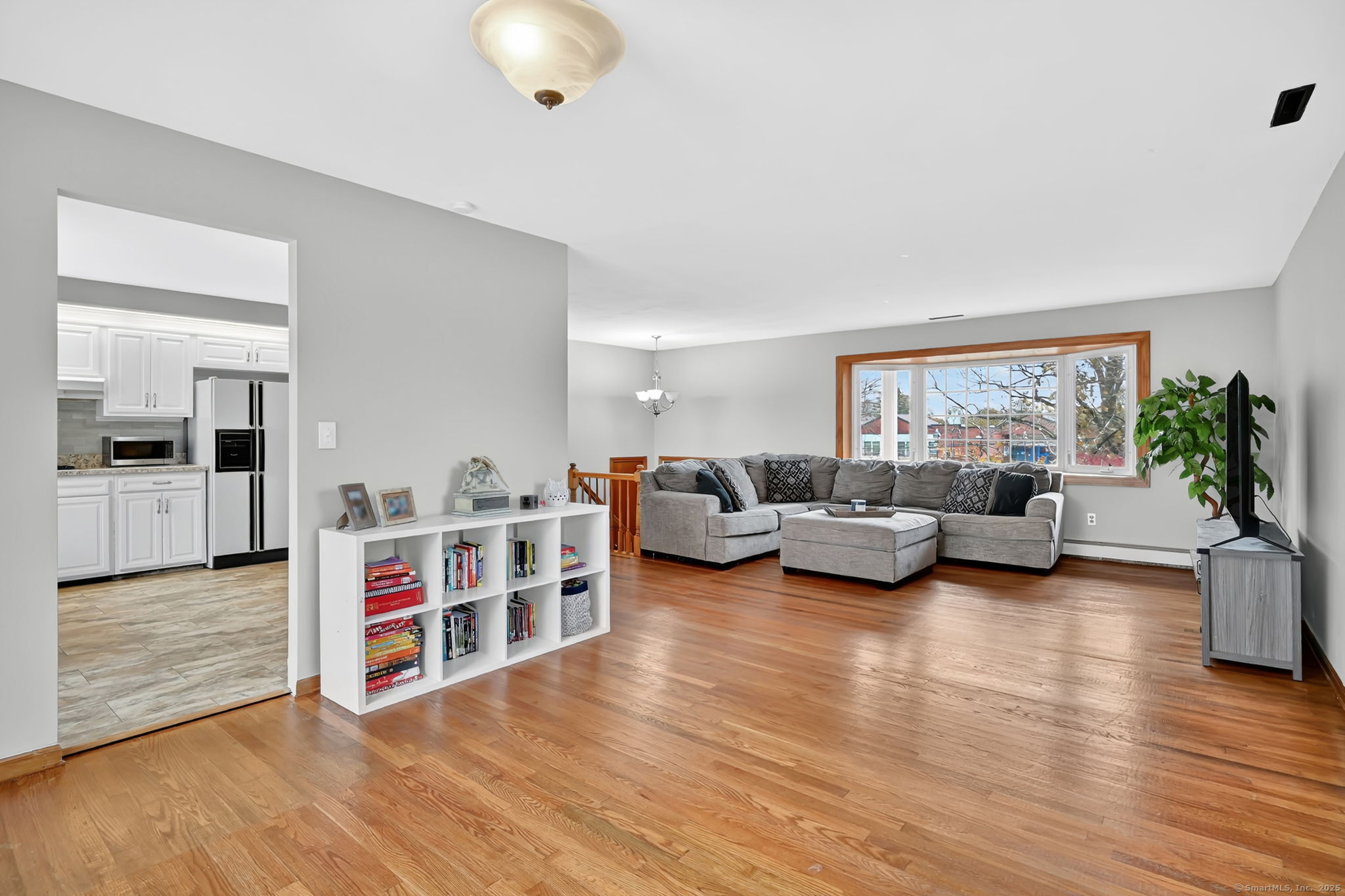 10 Oxcart Drive Windsor CT 06095