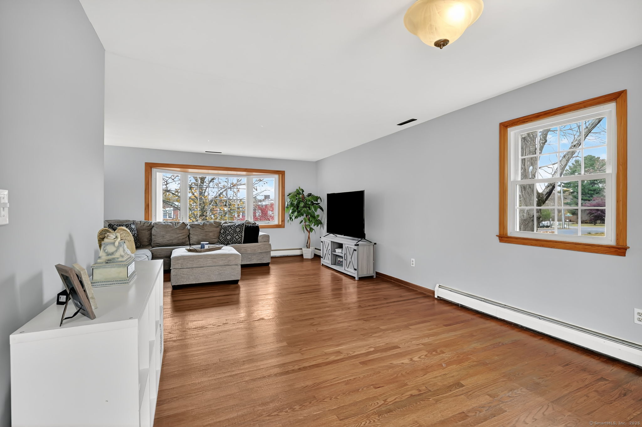 10 Oxcart Drive Windsor CT 06095