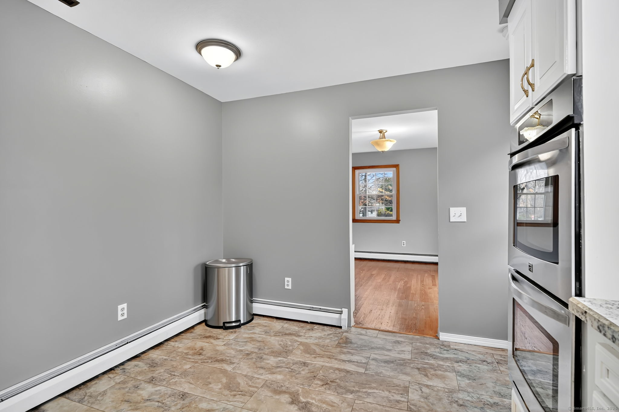 10 Oxcart Drive Windsor CT 06095