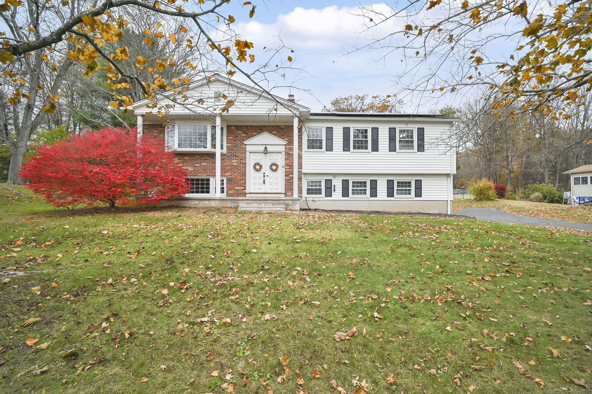 10 Oxcart Drive Windsor CT 06095