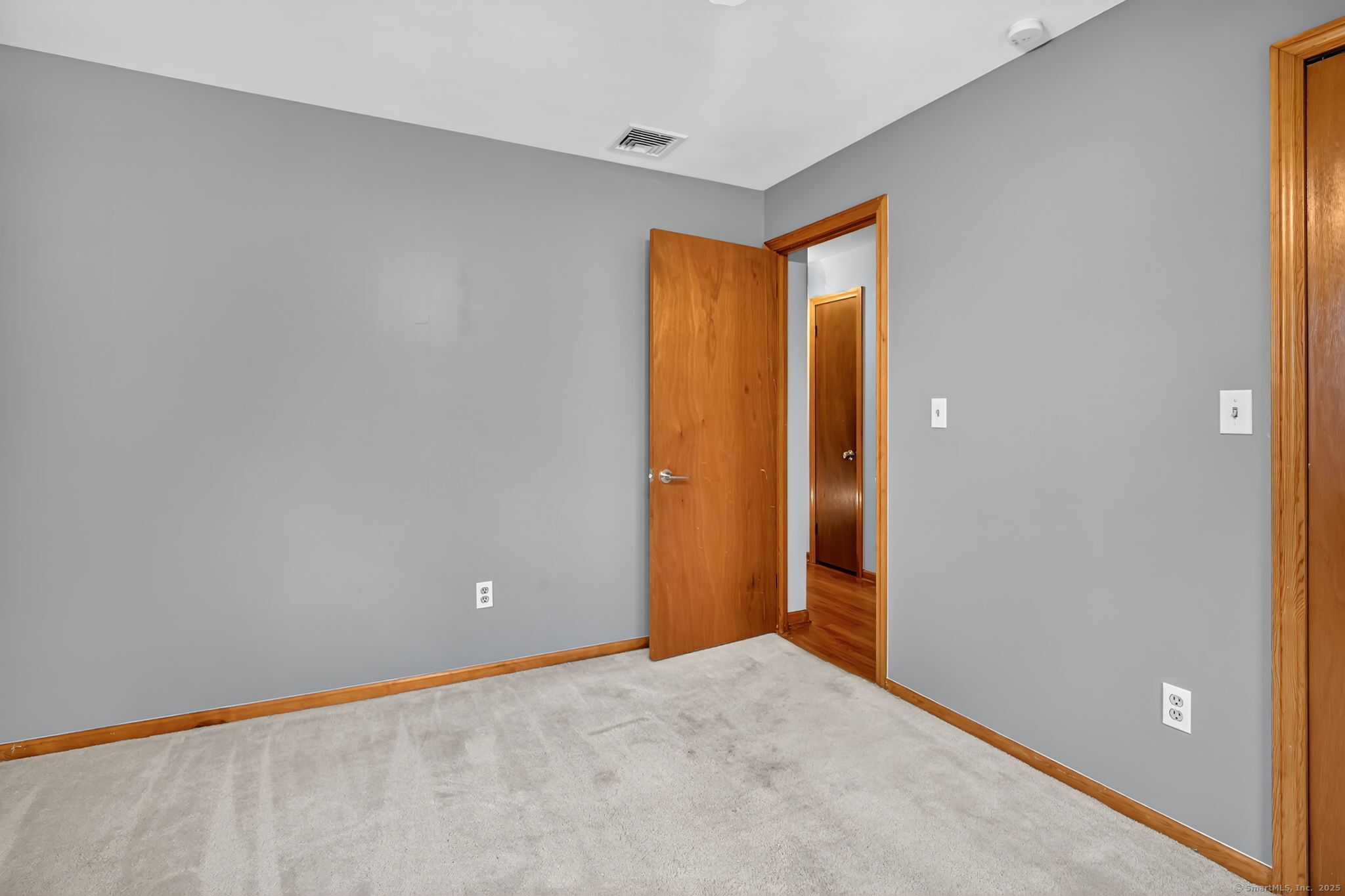 10 Oxcart Drive Windsor CT 06095