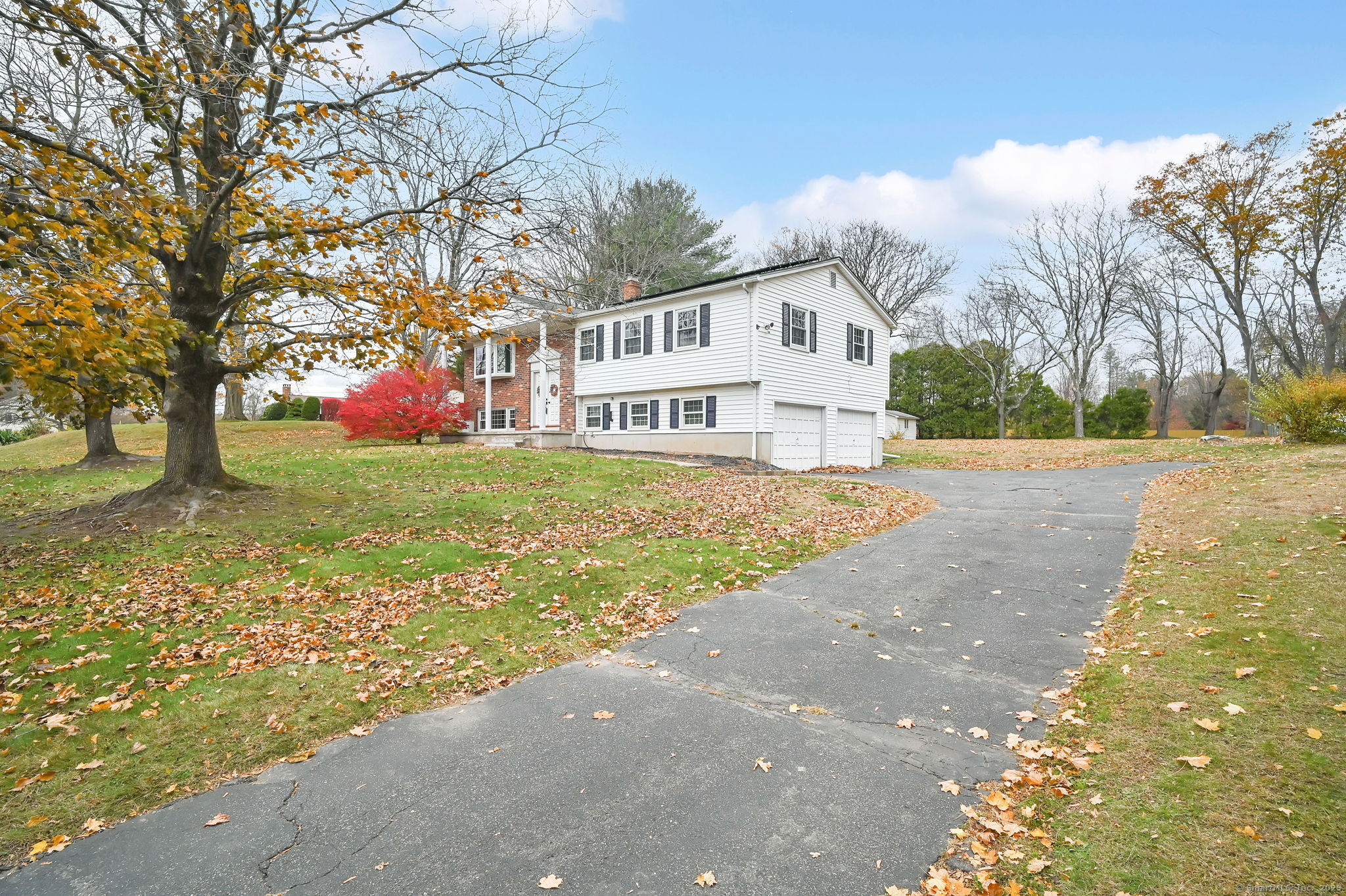 10 Oxcart Drive Windsor CT 06095