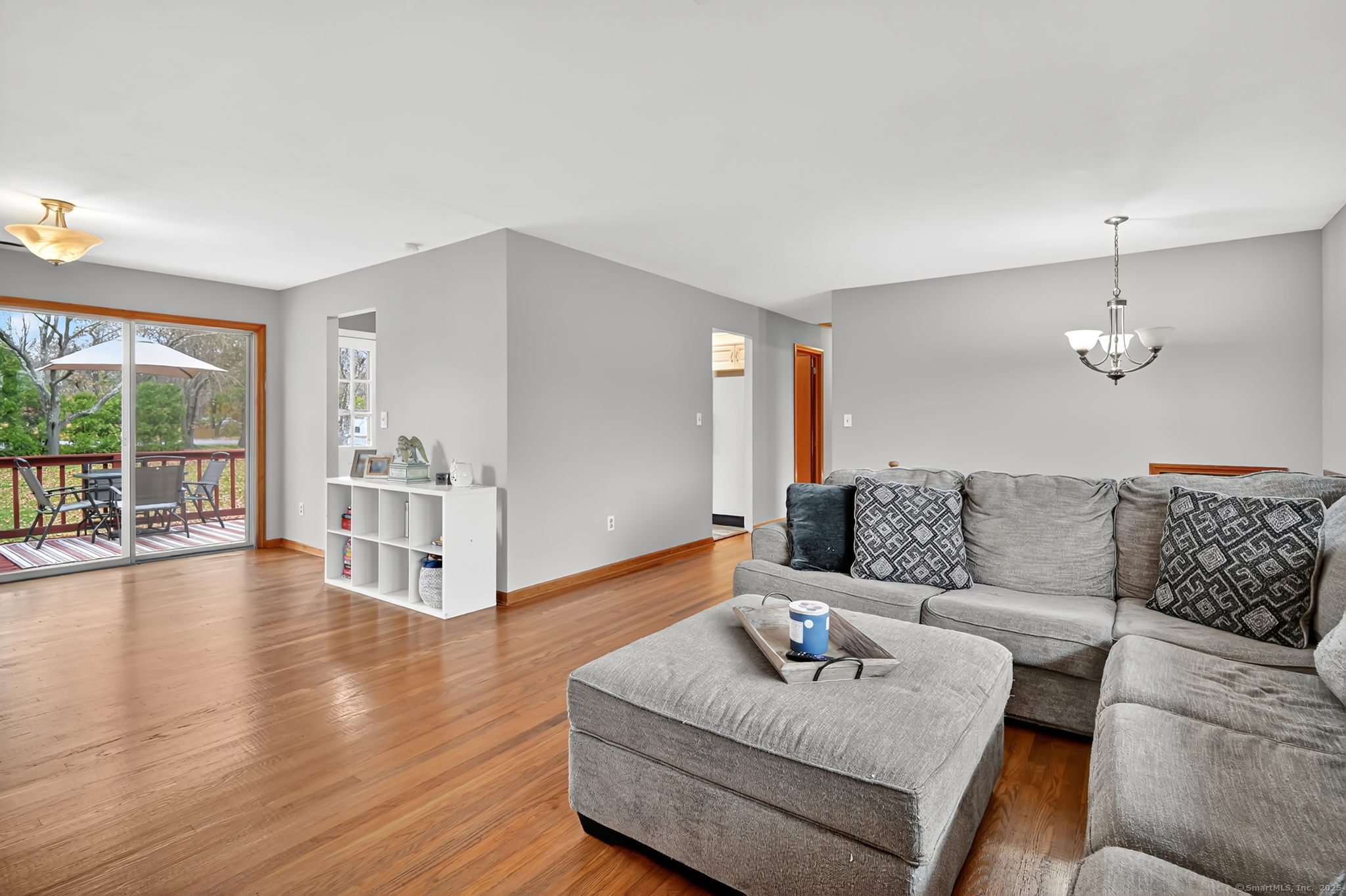 10 Oxcart Drive Windsor CT 06095