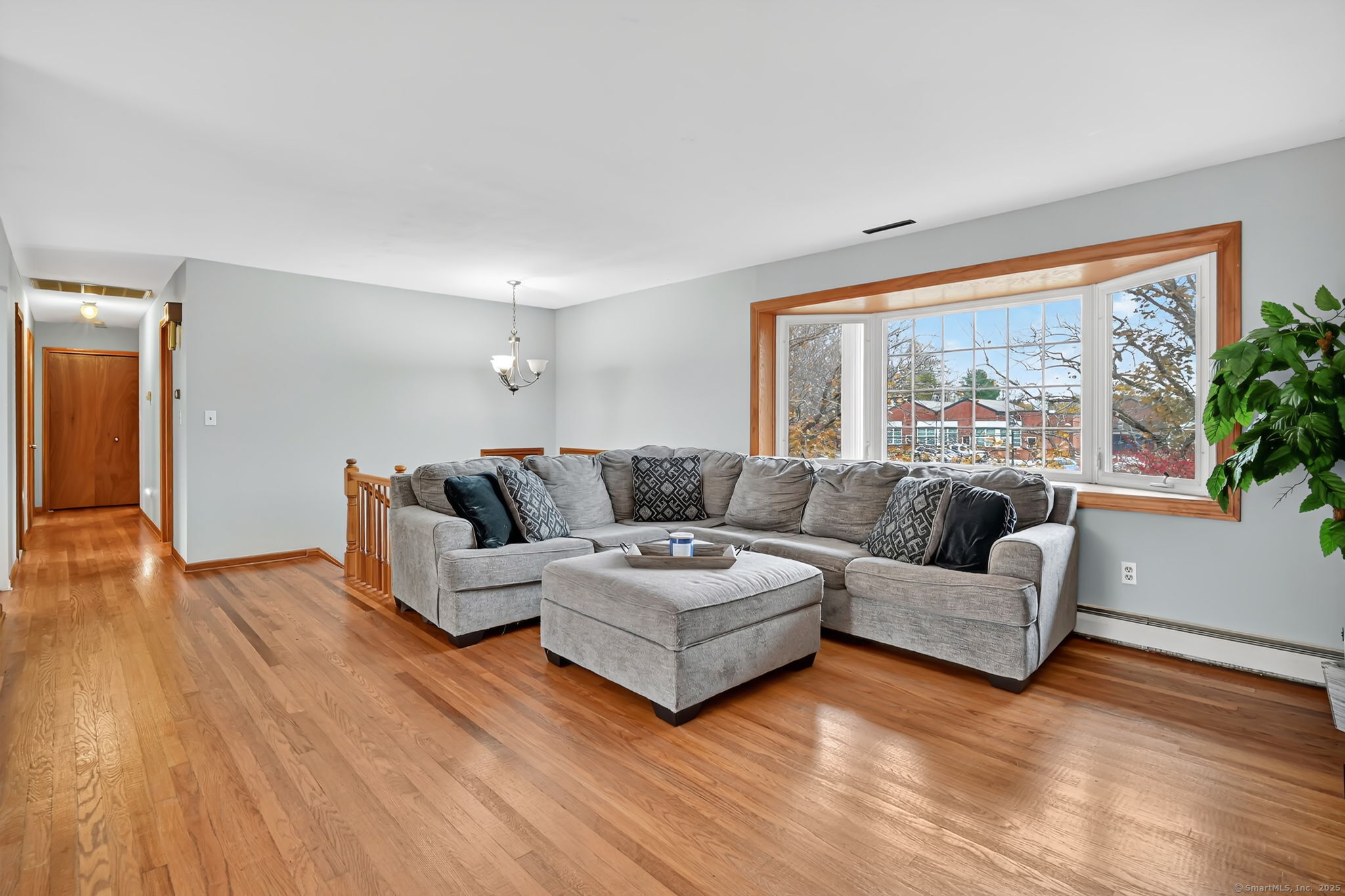 10 Oxcart Drive Windsor CT 06095