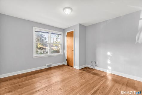 339 Goldenrod Avenue Bridgeport CT 06606