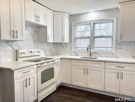 339 Goldenrod Avenue Bridgeport CT 06606