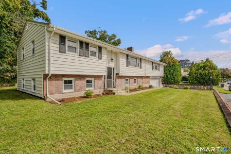 17 Elrin Place New London CT 06320