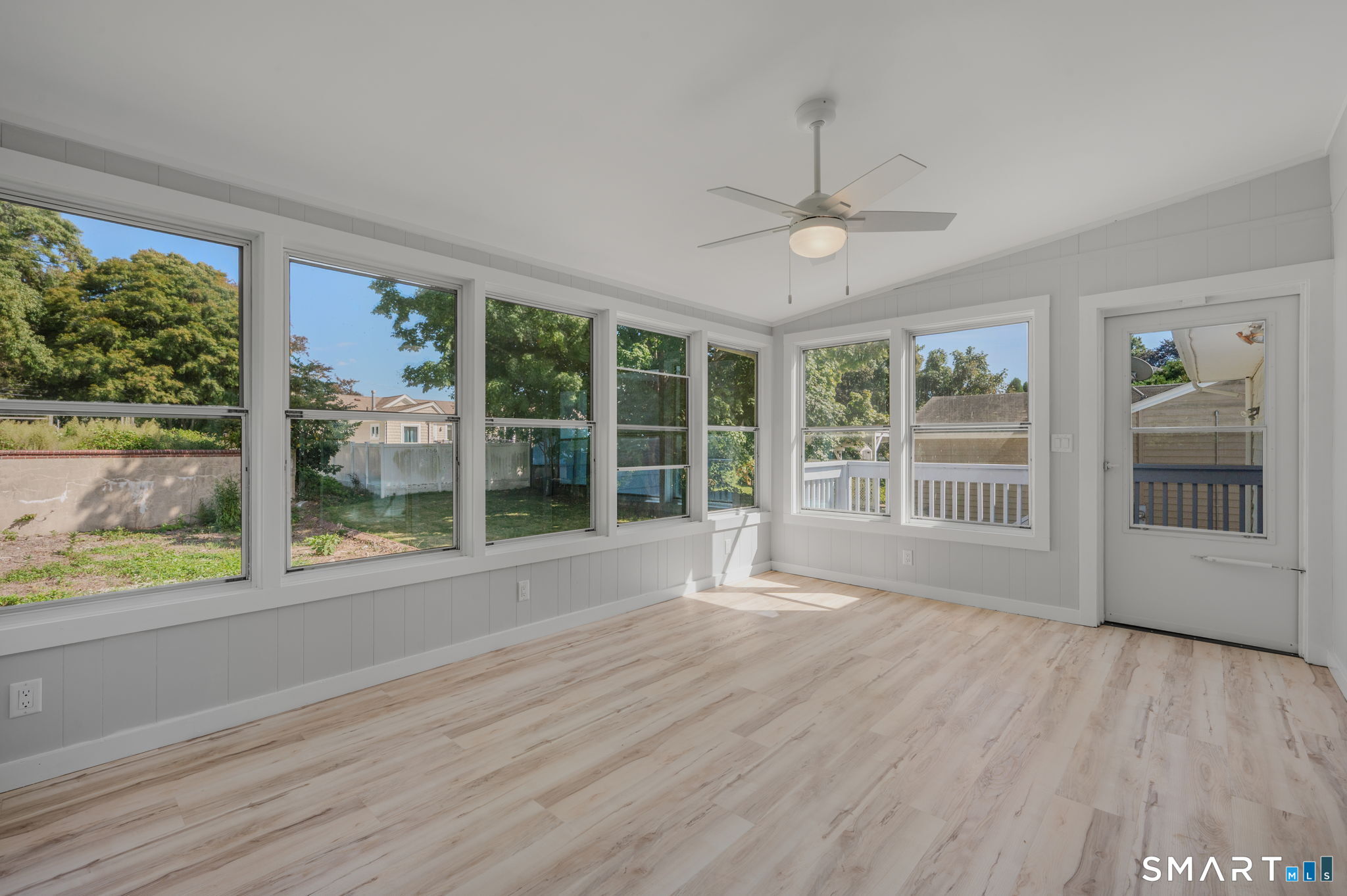 17 Elrin Place New London CT 06320
