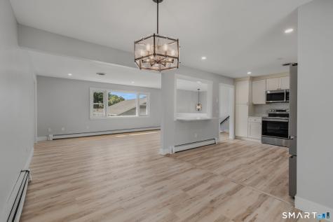 17 Elrin Place New London CT 06320