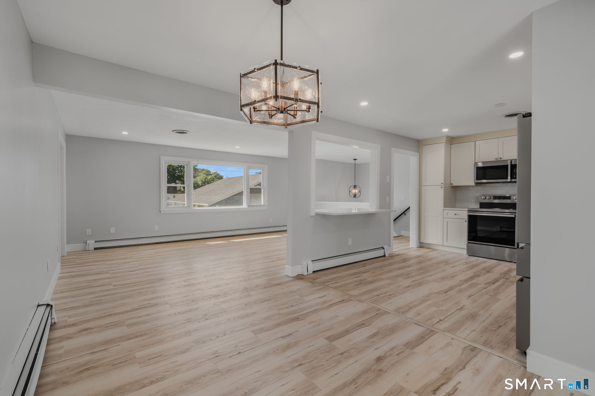 17 Elrin Place New London CT 06320