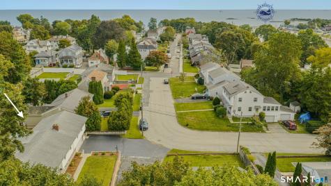 17 Elrin Place New London CT 06320