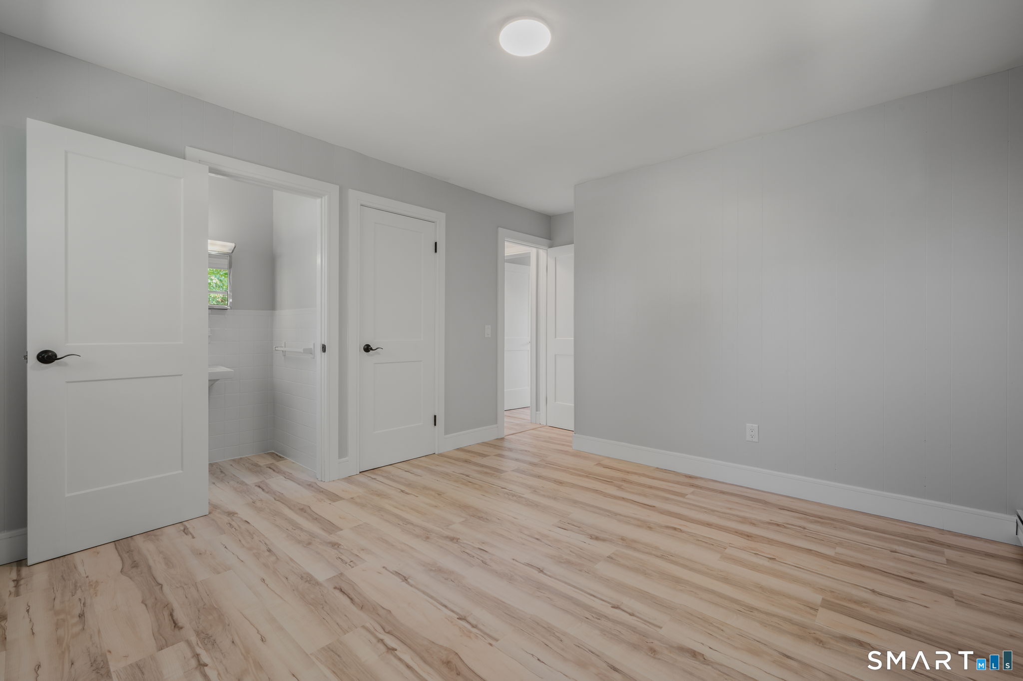 17 Elrin Place New London CT 06320