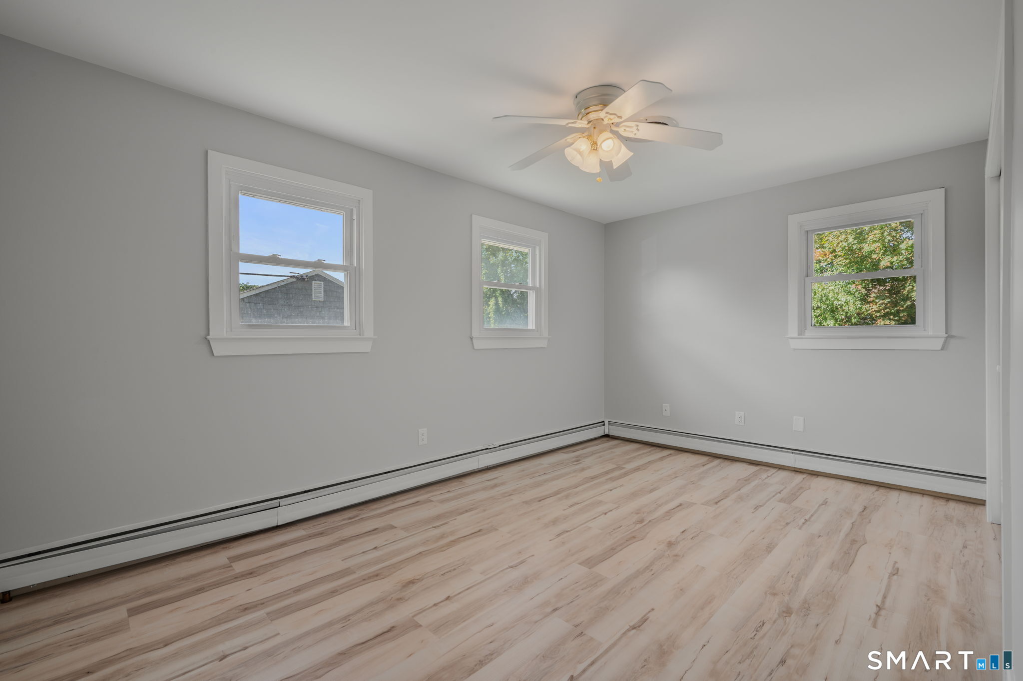 17 Elrin Place New London CT 06320
