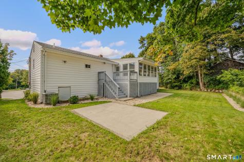 17 Elrin Place New London CT 06320