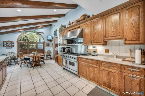 65R Hanover Street Wallingford CT 06492