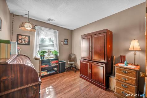 65R Hanover Street Wallingford CT 06492