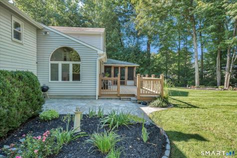 65R Hanover Street Wallingford CT 06492