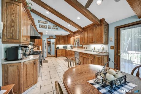 65R Hanover Street Wallingford CT 06492