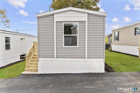 55 Sugar Street Newtown CT 06470