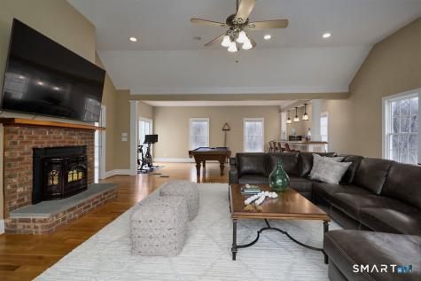 2 Eden Hill Road Newtown CT 06470