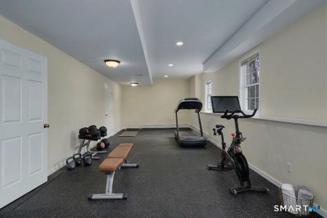 2 Eden Hill Road Newtown CT 06470